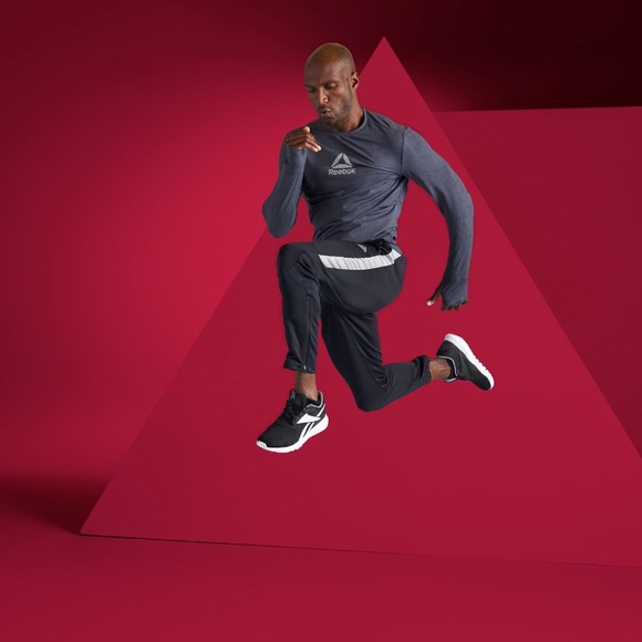 👟🏃♂️ Reebok Men’s Heathered RED long sleeve Color GARNET HEATHER - Picture 4 of 5